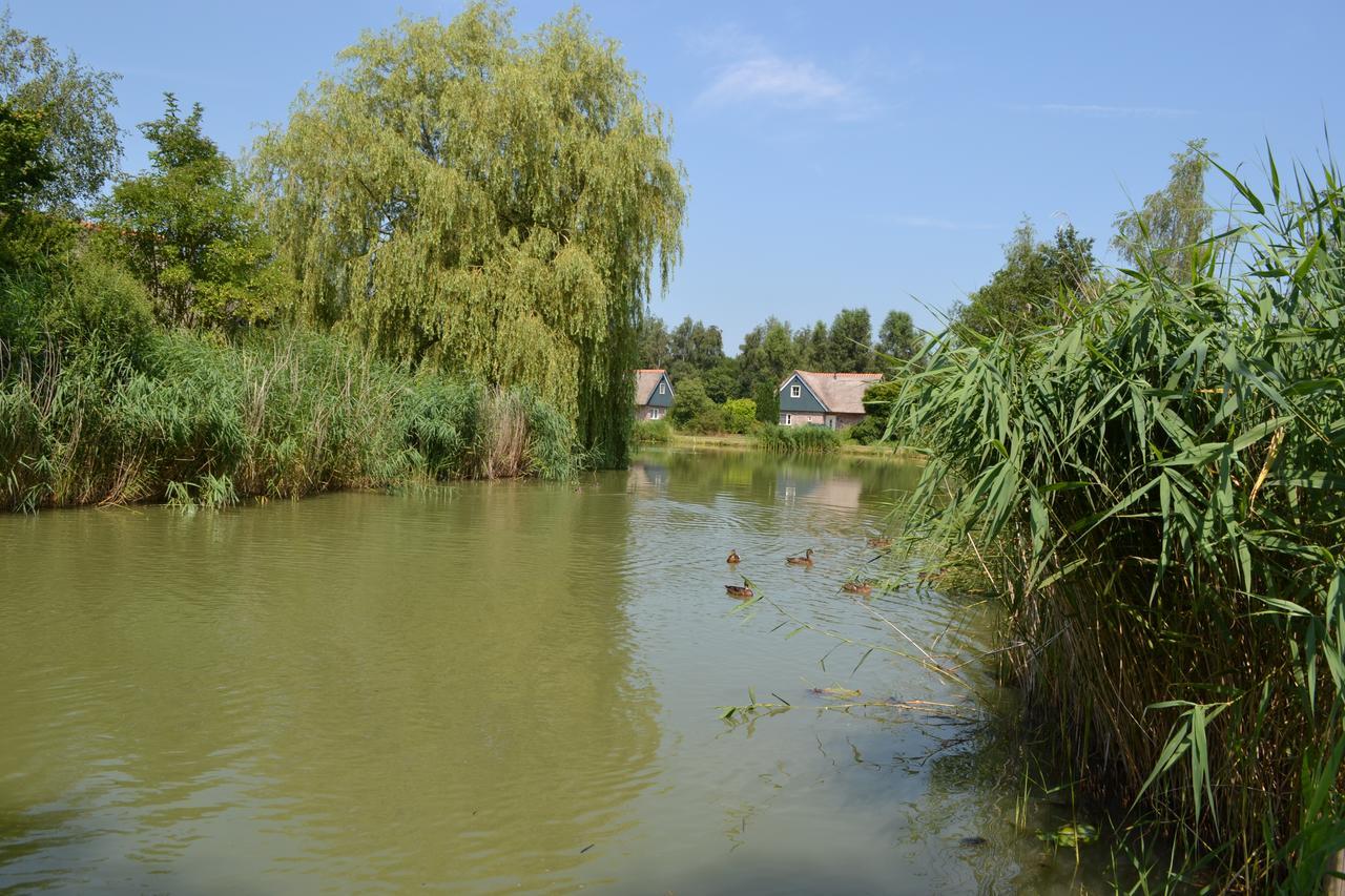 Villapark De Weerribben Paasloo Exteriör bild